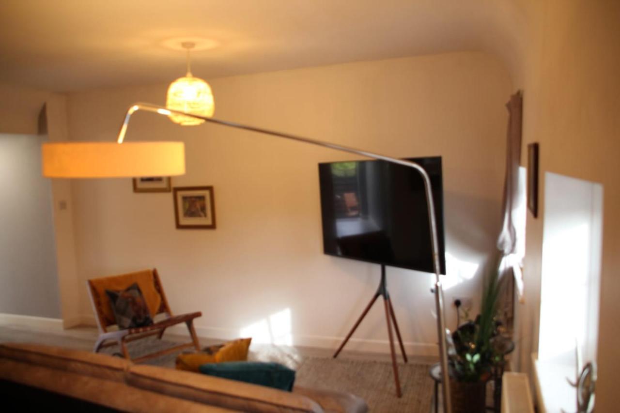House 1905 - Self Catering Serviced Apartment Tidworth Екстериор снимка