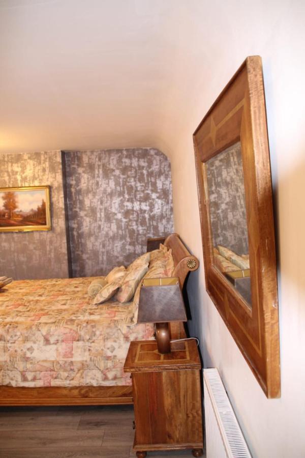 House 1905 - Self Catering Serviced Apartment Tidworth Екстериор снимка