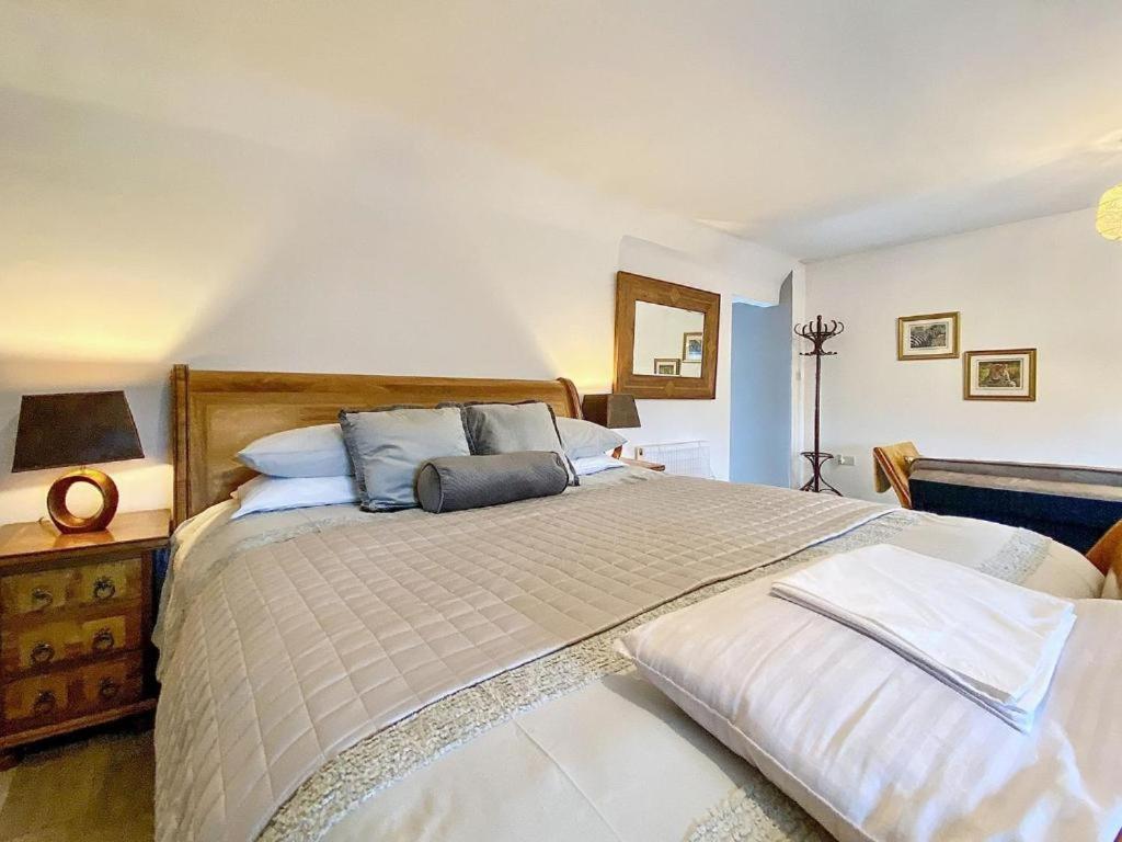 House 1905 - Self Catering Serviced Apartment Tidworth Екстериор снимка